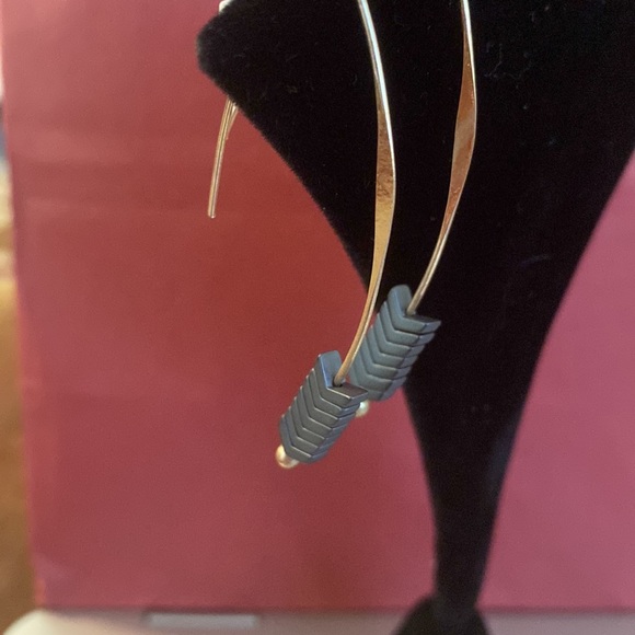 🆕NIP:Slate Gray Arrow Southwestern/BOHO Earrings - Picture 4 of 6